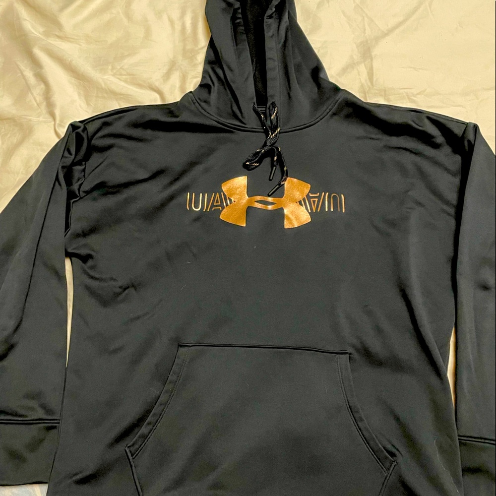 Black UA hoodie